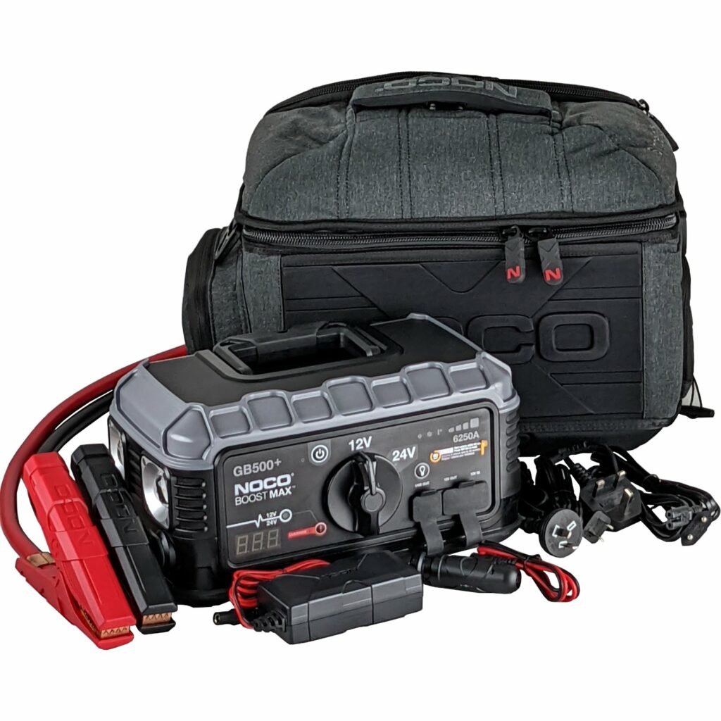 Image of the NOCO GB500 with the accessories